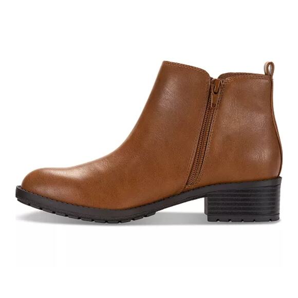 Women's Garnerr Lug Sole Ankle Booties, Created for Macy's - Picture 1 of 7